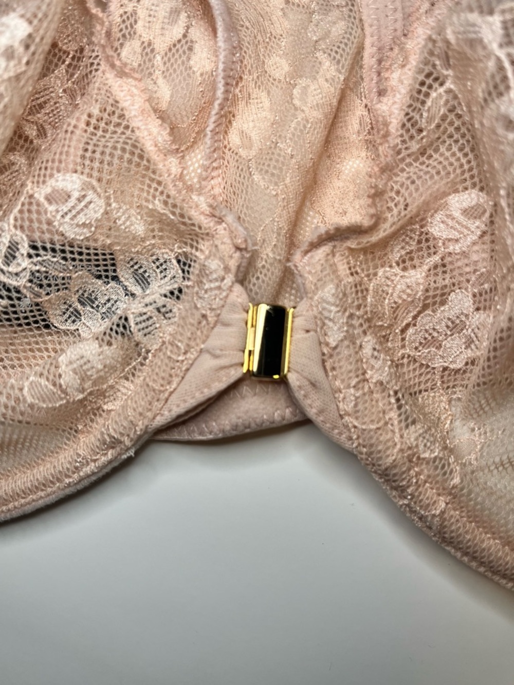 Natori Blush Pink Lace Underwire Bra Front Closure, size 34C - Picture 4 of 7